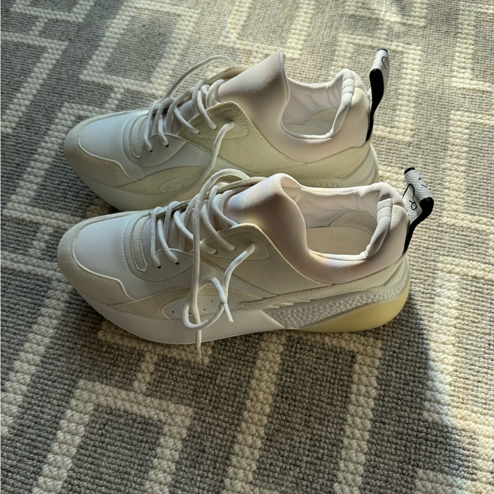 Stella McCartney White Sneakers, size 9